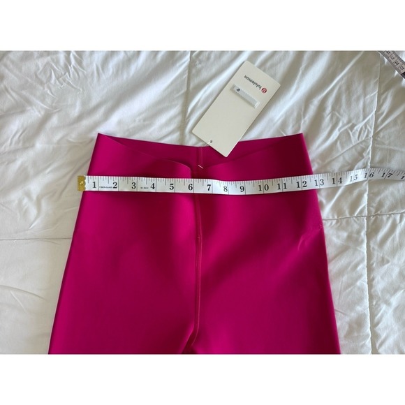 NEW Lululemon GLOW UP HR TIGHT 28" Size 8  Passionate Pink Compression NWT - Picture 3 of 9